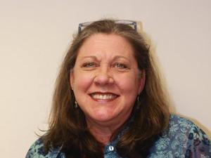 Dr. Karen Ihrig headshot
